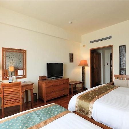Yentai Hotel Magong Exterior photo